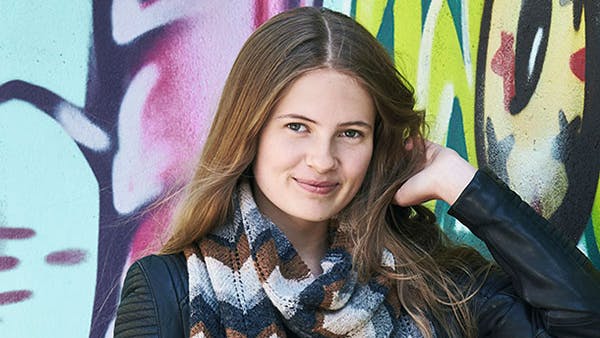 Strikkeopskrift på tørklæde i siksakmønster