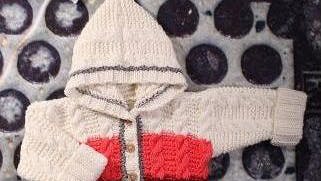 strikket pigejakke | Strikkeopskrift