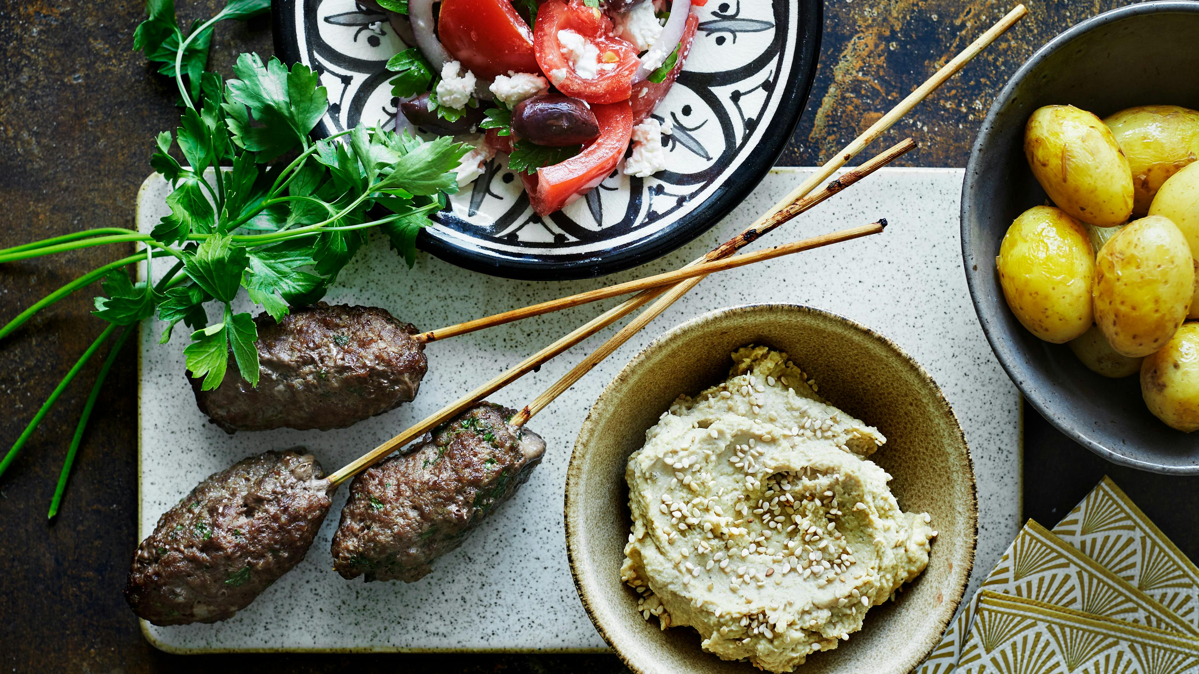 Har du brug for ny inspiration til nem hverdagsmad? Så prøv denne mellemøstlige ret, der er fyldt med masser af smag.