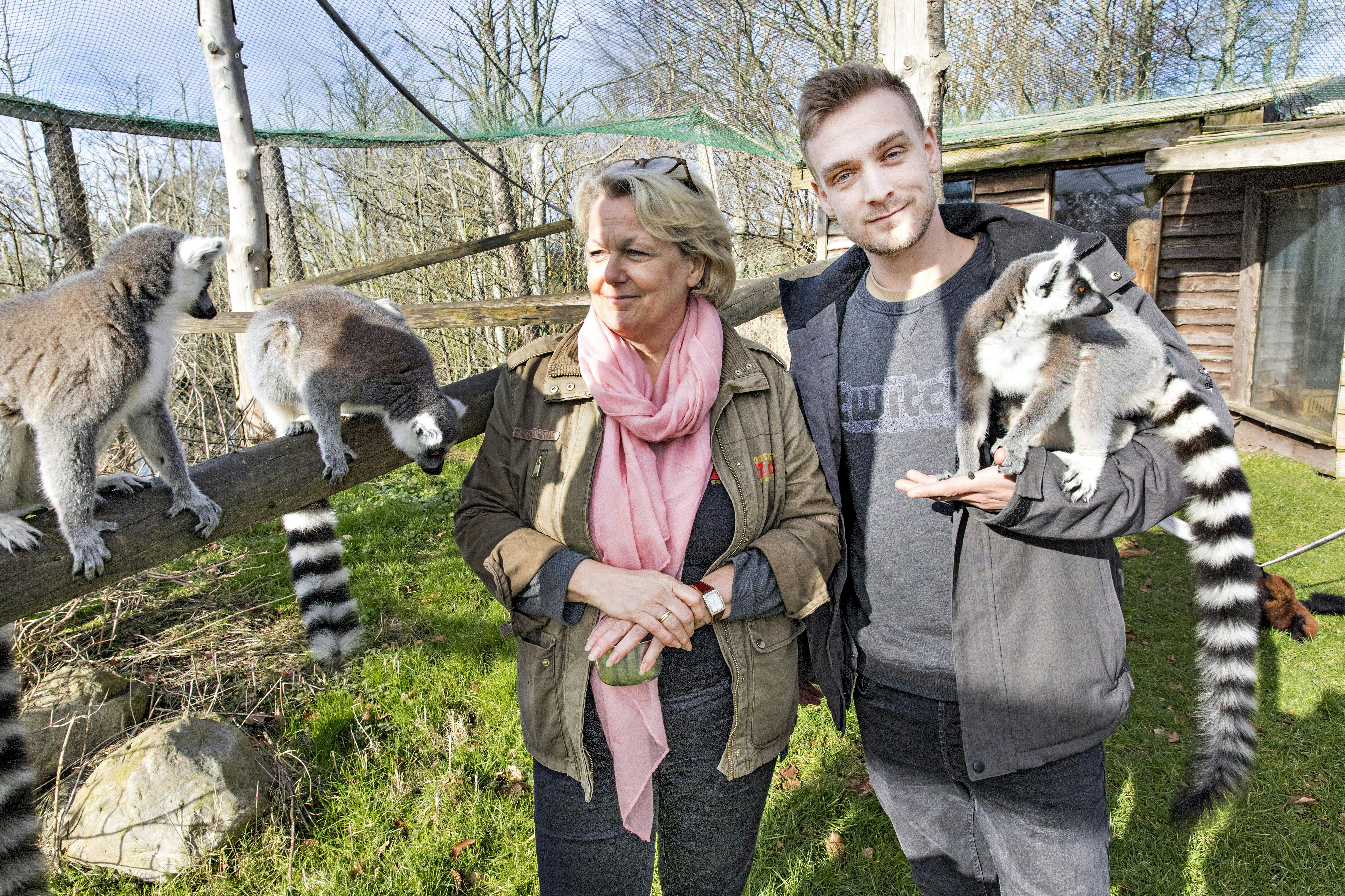 Mor og søn har egen zoo