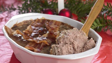 Leverpostej i fad med bacon