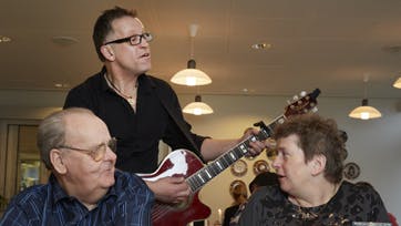 Den glade spillemand Tore Eg