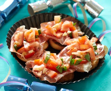 Bruschetta med tomat og serano 