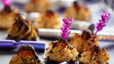 Lavkarbo-kransekage uden sukker