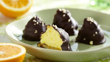 Appelsinflødeboller med orangekrymmel