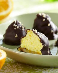 Flødeboller med smag af appelsin og orangekrymmel