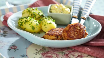 Fiskefrikadeller med kalorievenlig remoulade