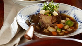 Oksehalesuppe