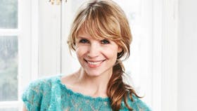 Fin, turkis bluse strikket i kid mohair og silke