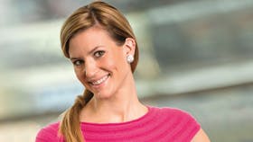 Strikket top med plissékant