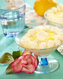 Klassisk citronfromage med fløde og citron