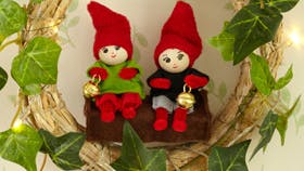 Søde pyntenisser i krans