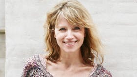 Strikbluse med lommer