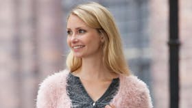 Strikket, lang jakke