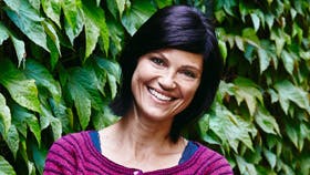 Strikket cardigan med striber