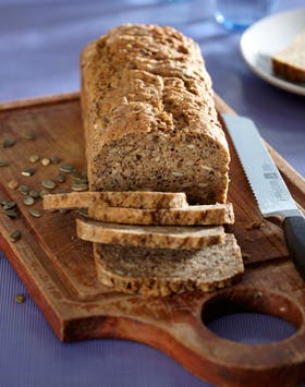 Nemt rugbrød med kerner 
