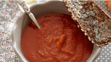 Lækker og kold gulerodssuppe