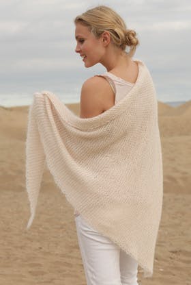 https://imgix.familiejournal.dk/media/websites/familiejournalen-dot-dk/website/2014/juli/uge-29/haandarbejde/29-g-beige-sjal280.jpg