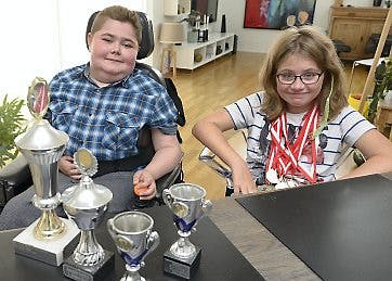 https://imgix.familiejournal.dk/media/websites/familiejournalen-dot-dk/website/2014/november/muskelsvind-mads-artikel.jpg