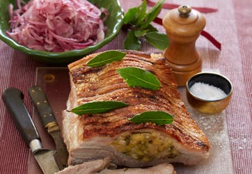 Flæskesteg med juleløg
