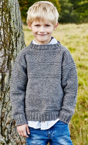 Klassisk, strikket sweater til børn