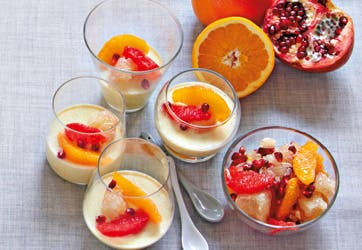 Panna cotta med appelsin og frisk citrussalat