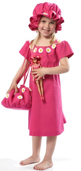 https://imgix.familiejournal.dk/media/websites/familiejournalen-dot-dk/website/handarbejde/sy-selv/2012/05/22-yvonnetoej-280.jpg