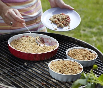 https://imgix.familiejournal.dk/media/websites/familiejournalen-dot-dk/website/mad/bagvark/2012/07/29-smuldretaerter-362.jpg