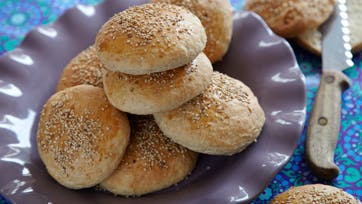 Burgerboller med spelt