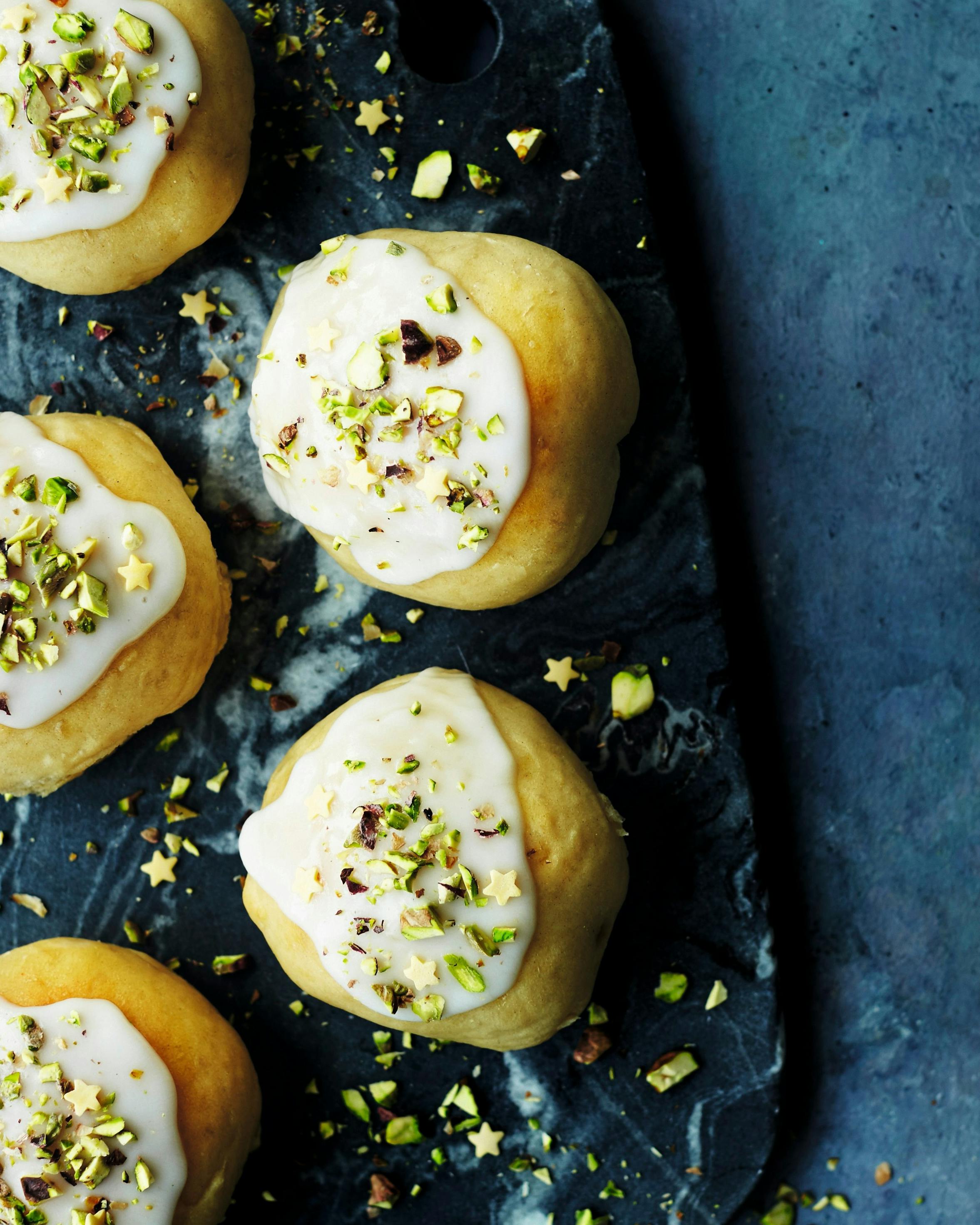 Fastelavnsboller med lemoncurd